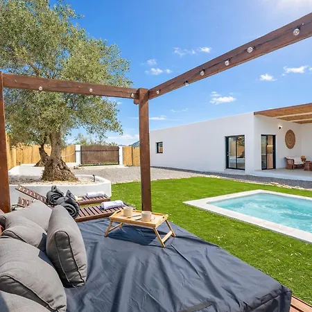 Cubo's La Flamenca Tatil Evi