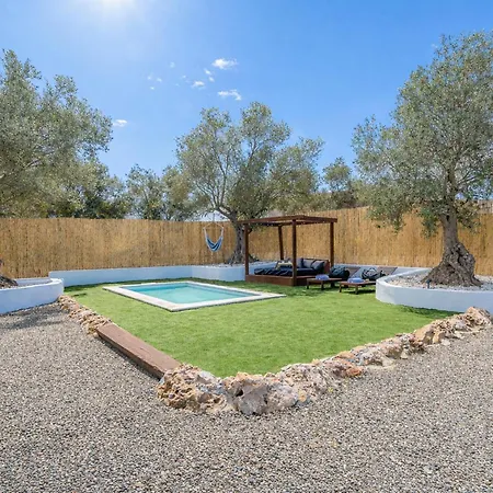 Cubo's La Flamenca Tatil Evi *